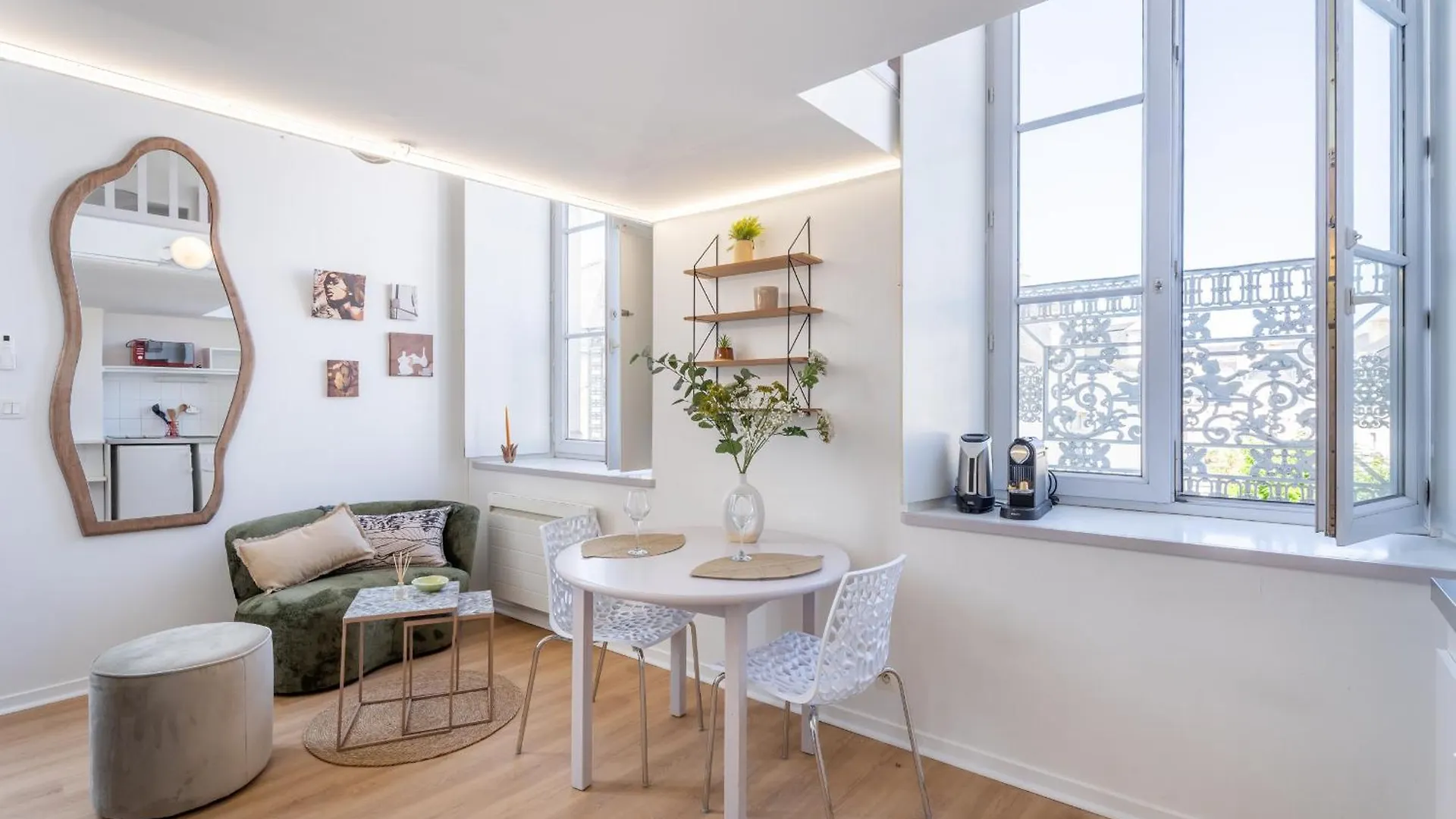 Evasion A Vannes - Appartement Sur Le Port